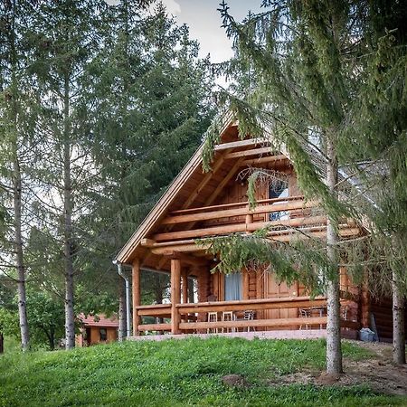 Manka Kisroenkhaz Villa Ispánk Dış mekan fotoğraf