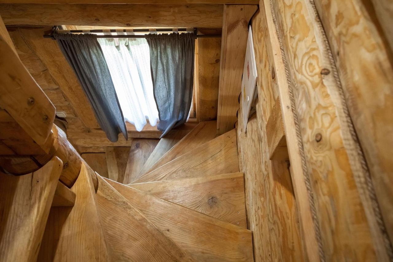 Manka Kisroenkhaz Villa Ispánk Dış mekan fotoğraf