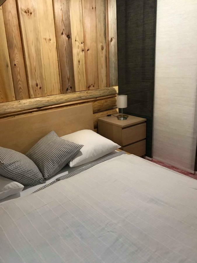 Manka Kisroenkhaz Villa Ispánk Dış mekan fotoğraf