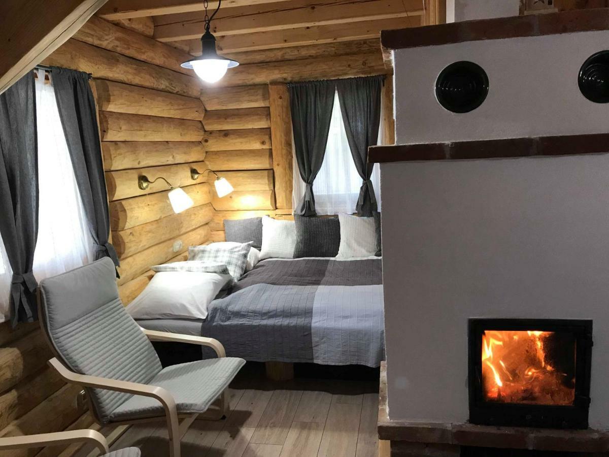 Manka Kisroenkhaz Villa Ispánk Dış mekan fotoğraf